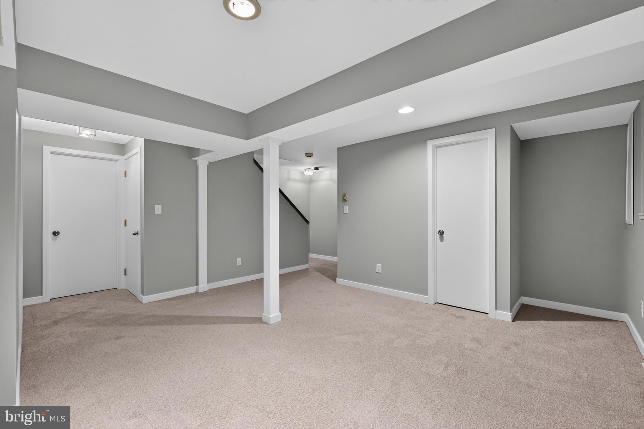GEORGETOWN GROVE - Residential