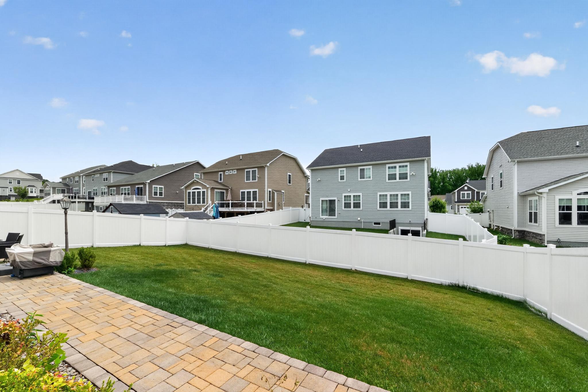 RED RUN RESERVE - Residential