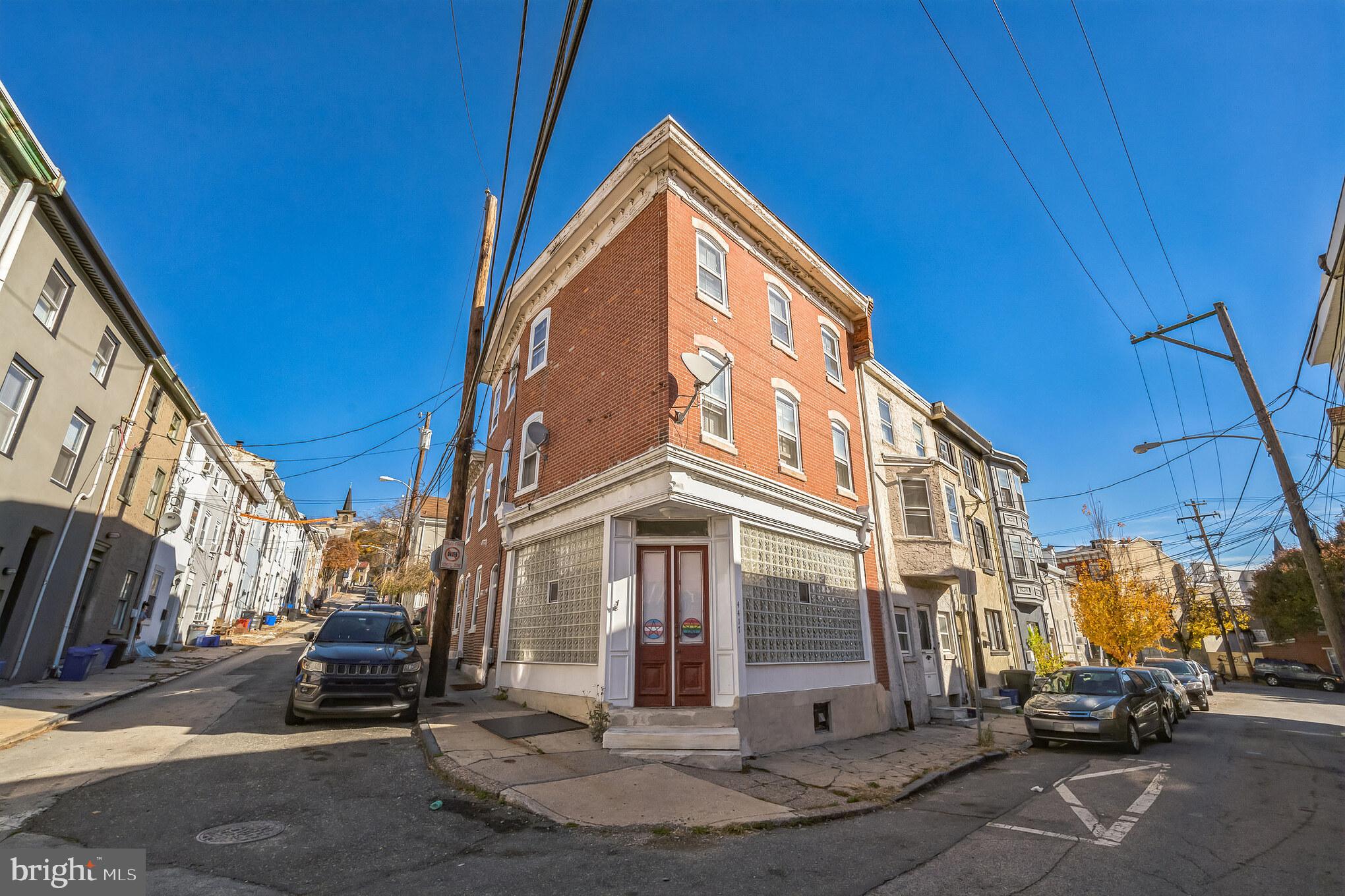 MANAYUNK - Residential Lease