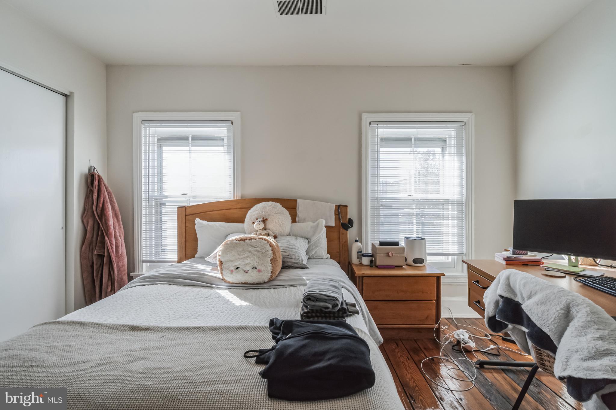 MANAYUNK - Residential Lease