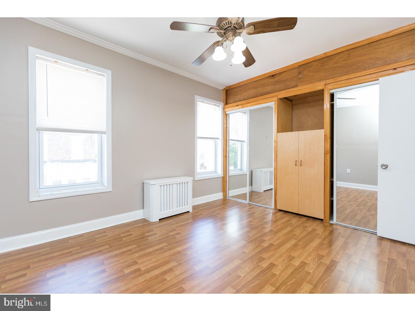 PORT RICHMOND - Residential Lease