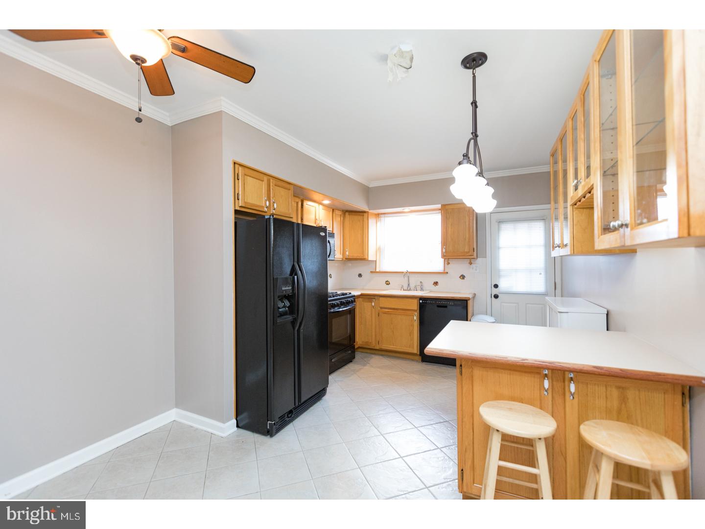 PORT RICHMOND - Residential Lease