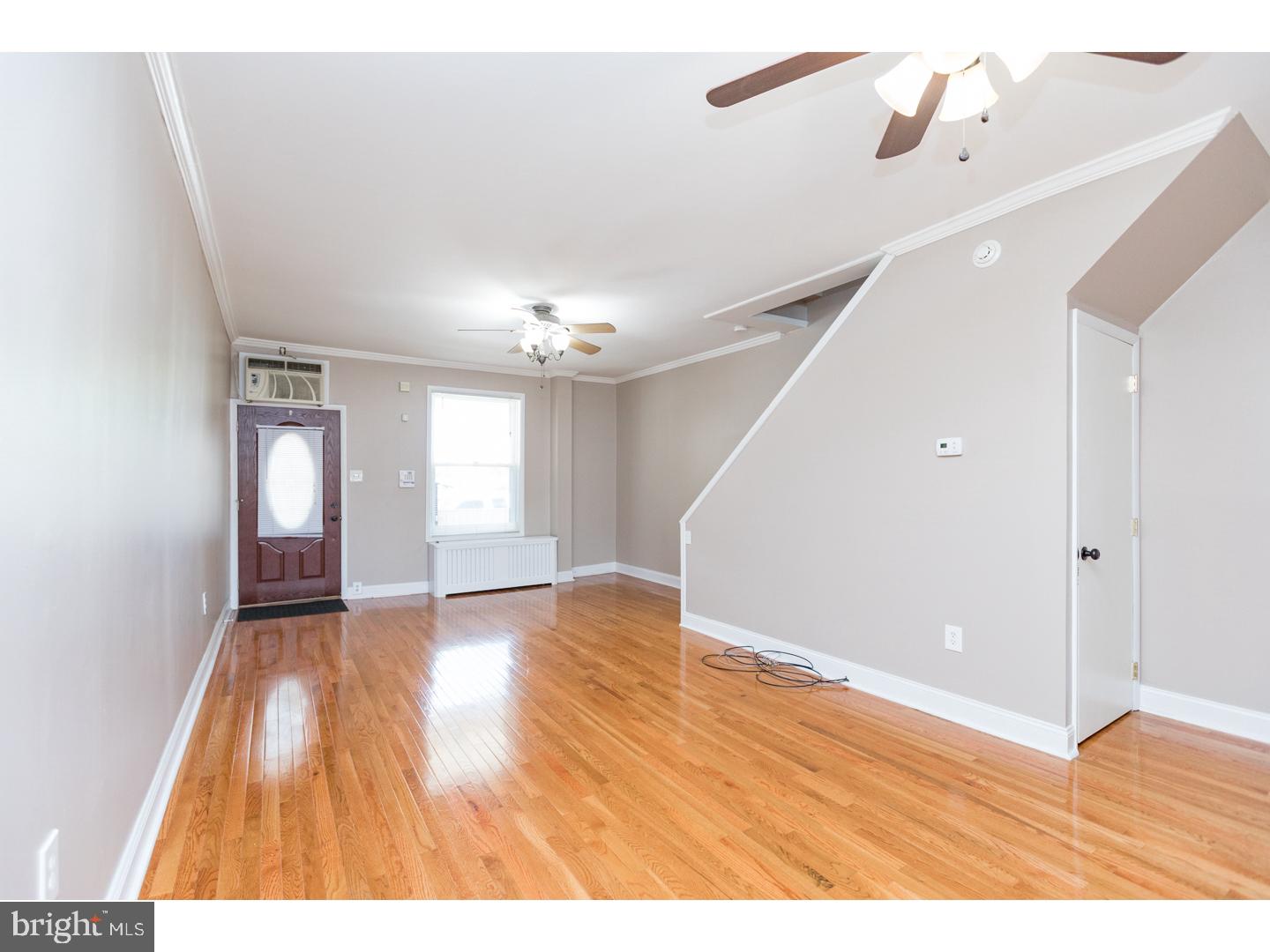 PORT RICHMOND - Residential Lease