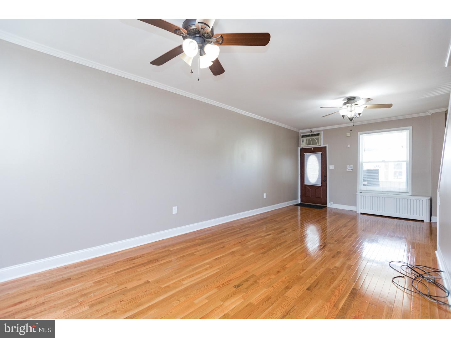 PORT RICHMOND - Residential Lease