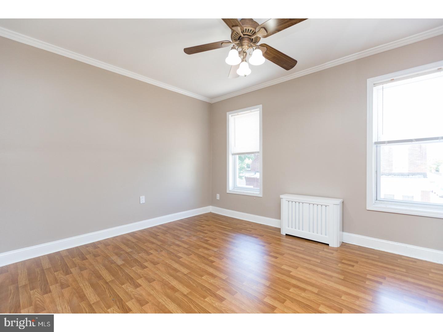 PORT RICHMOND - Residential Lease