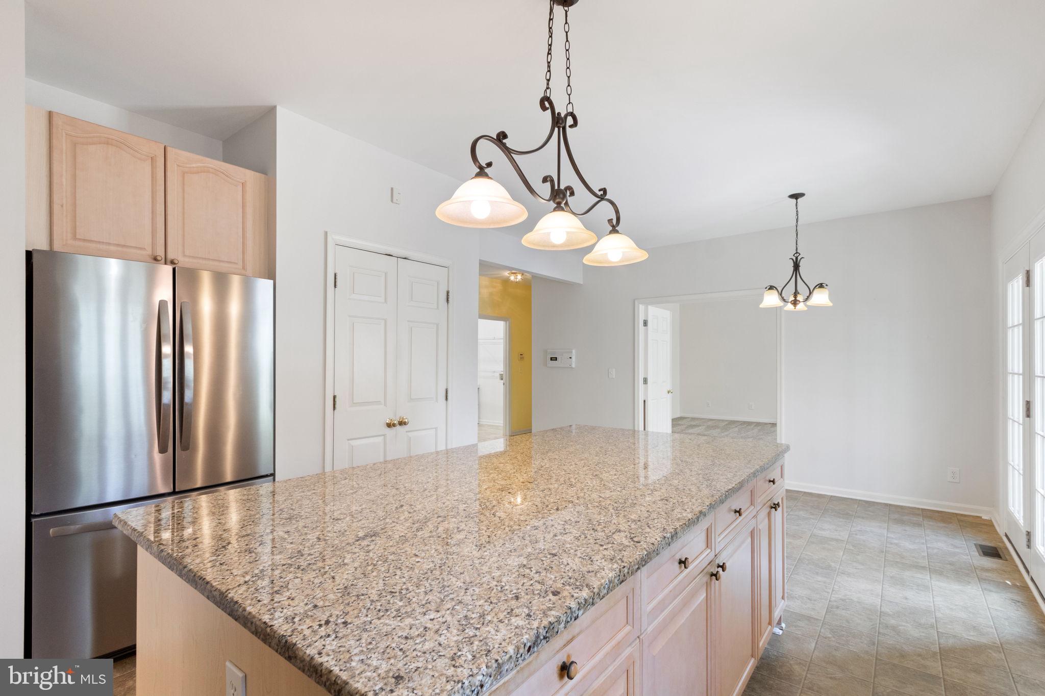 SEVEN LAKES - Residential