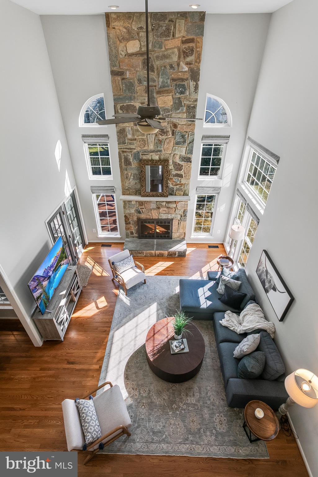 WOODLEA MANOR - Residential