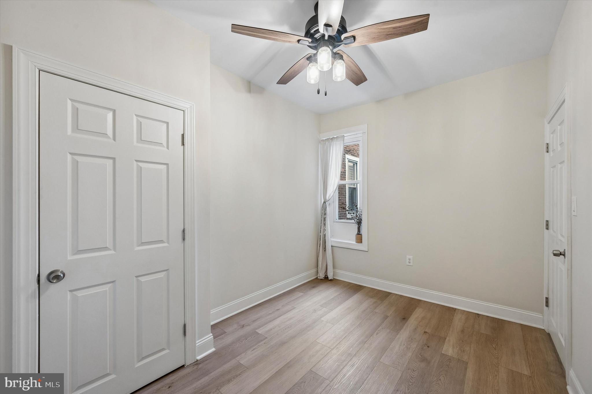 PHILADELPHIA (WEST) - Residential