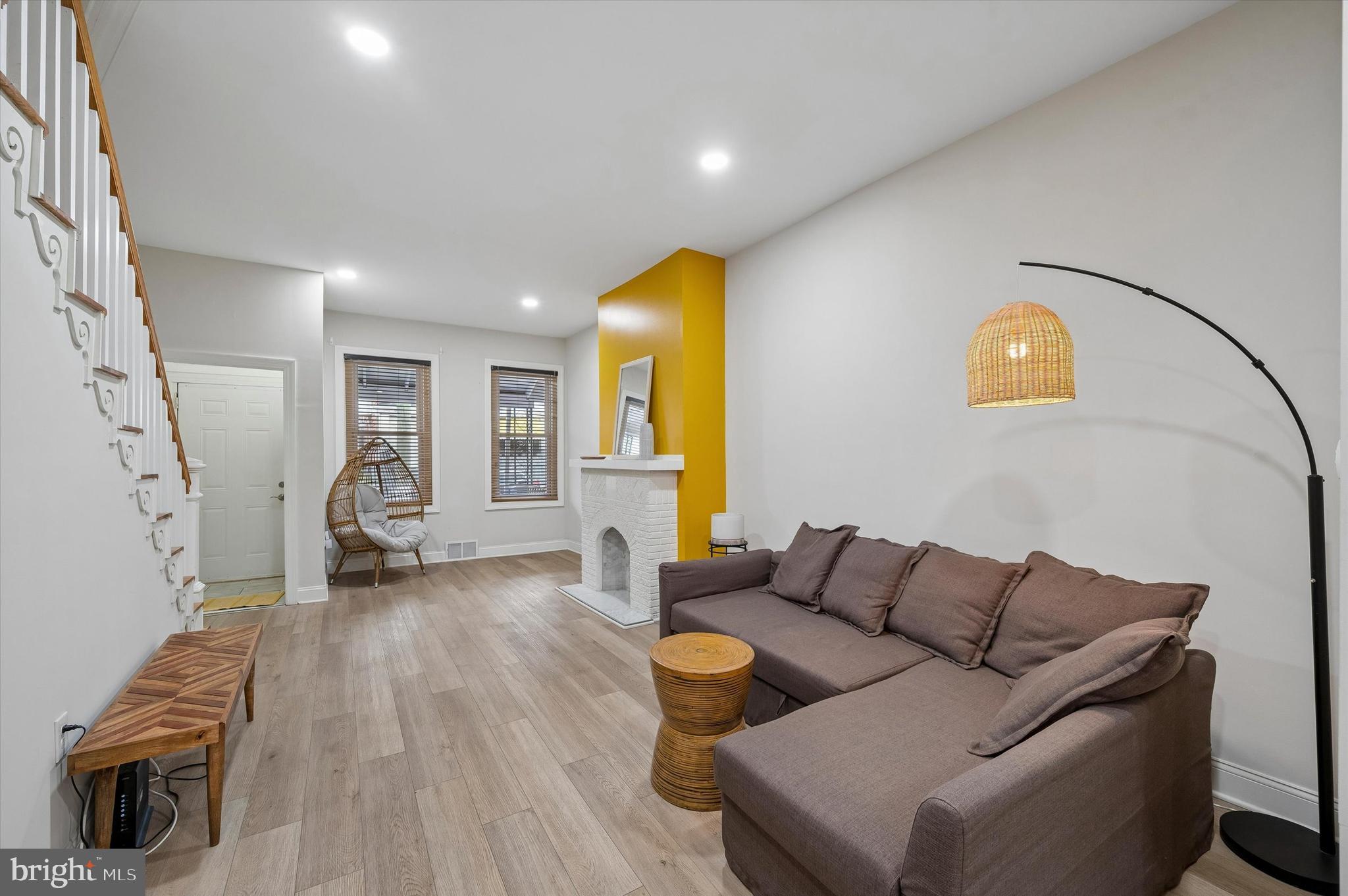 PHILADELPHIA (WEST) - Residential