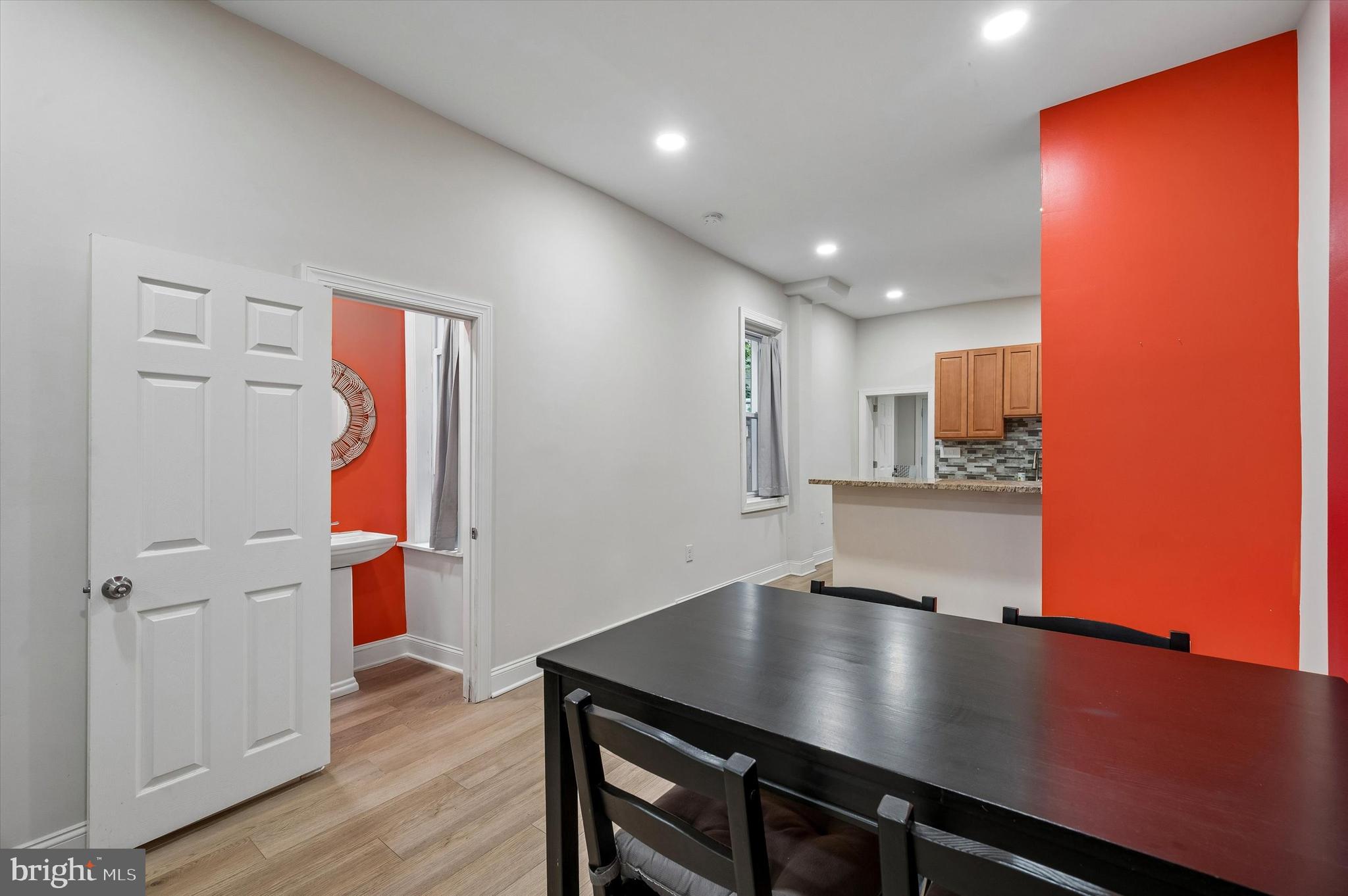PHILADELPHIA (WEST) - Residential