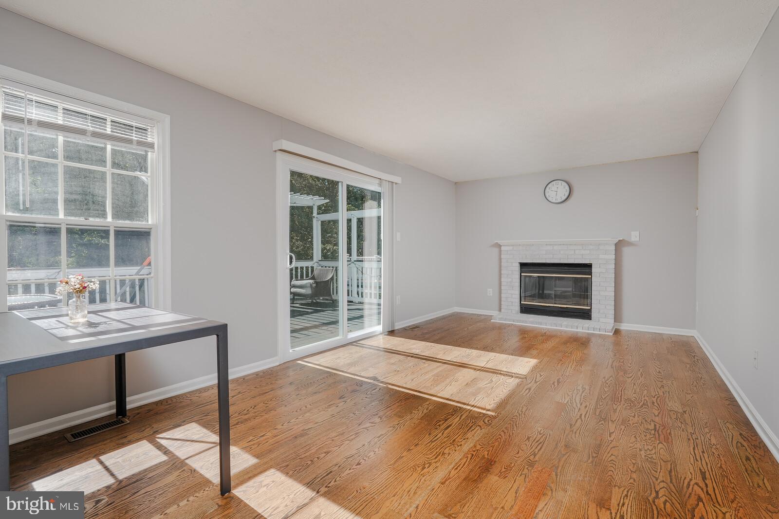 MINERAL SPRING VILLAGE - Residential