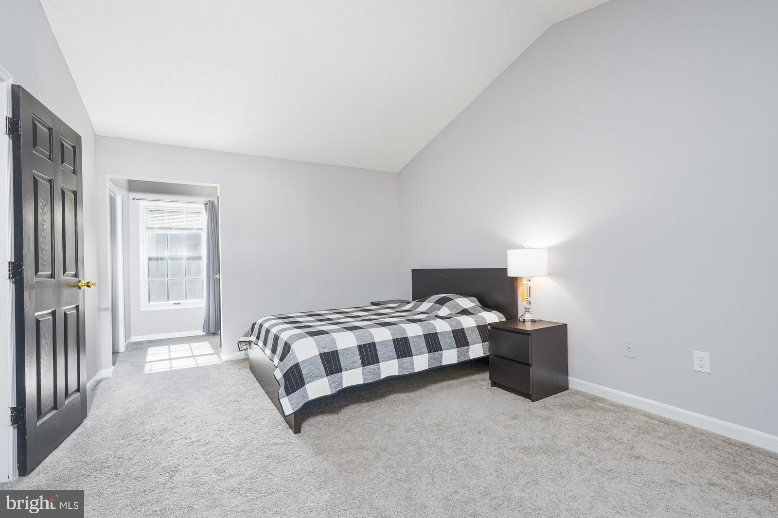 MINERAL SPRING VILLAGE - Residential