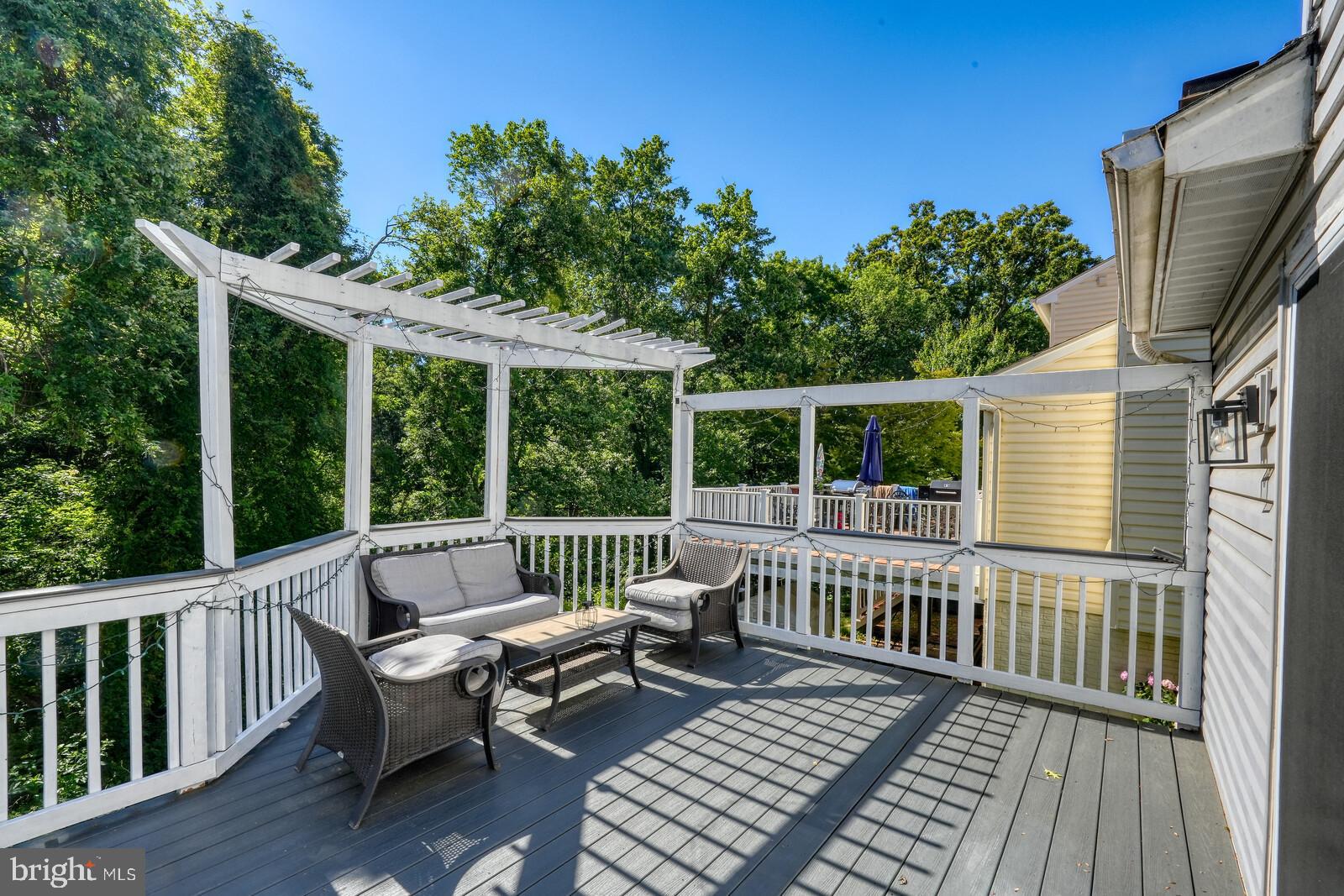 MINERAL SPRING VILLAGE - Residential