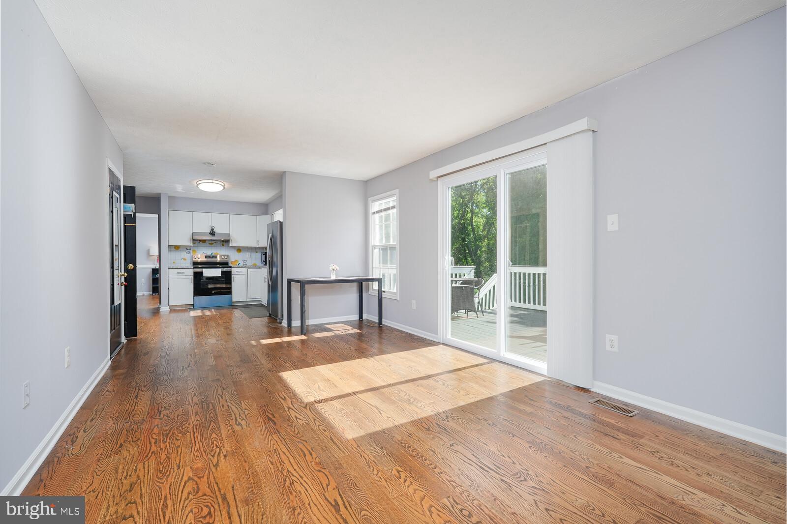 MINERAL SPRING VILLAGE - Residential