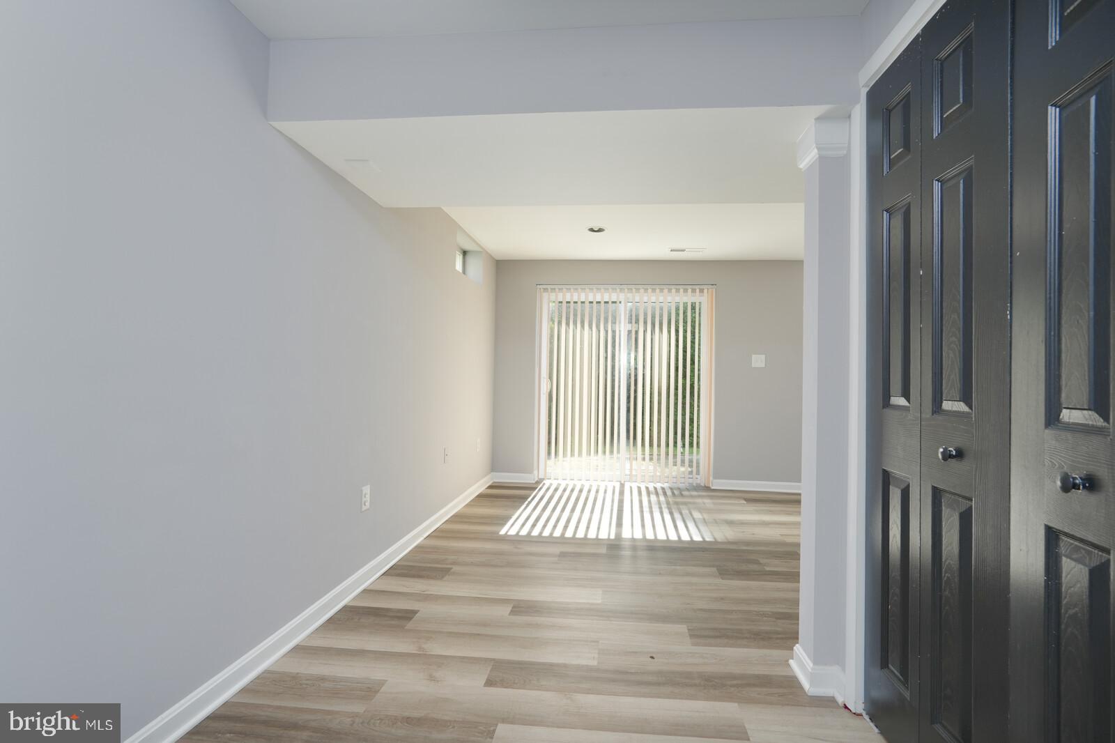 MINERAL SPRING VILLAGE - Residential