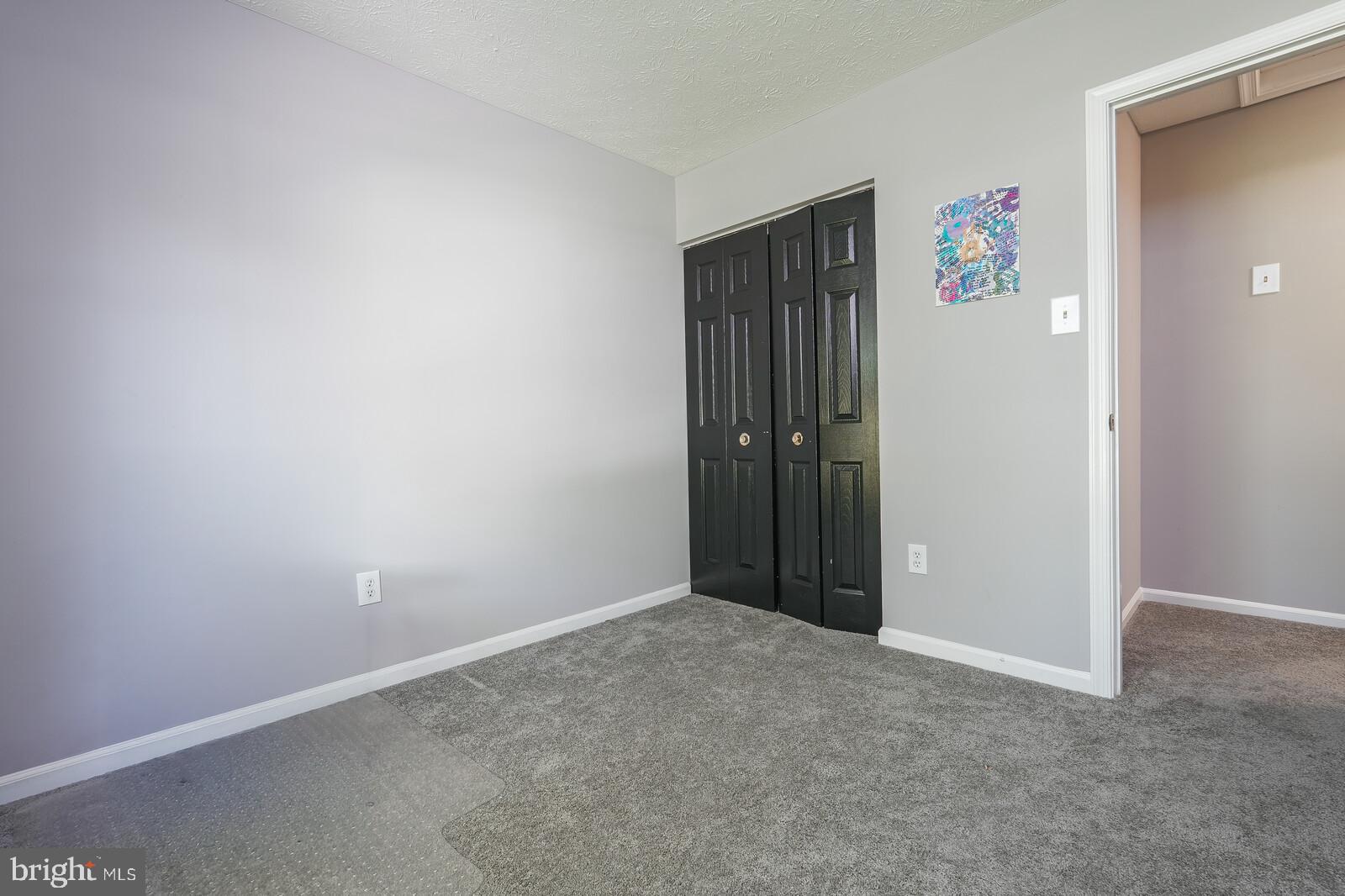 MINERAL SPRING VILLAGE - Residential