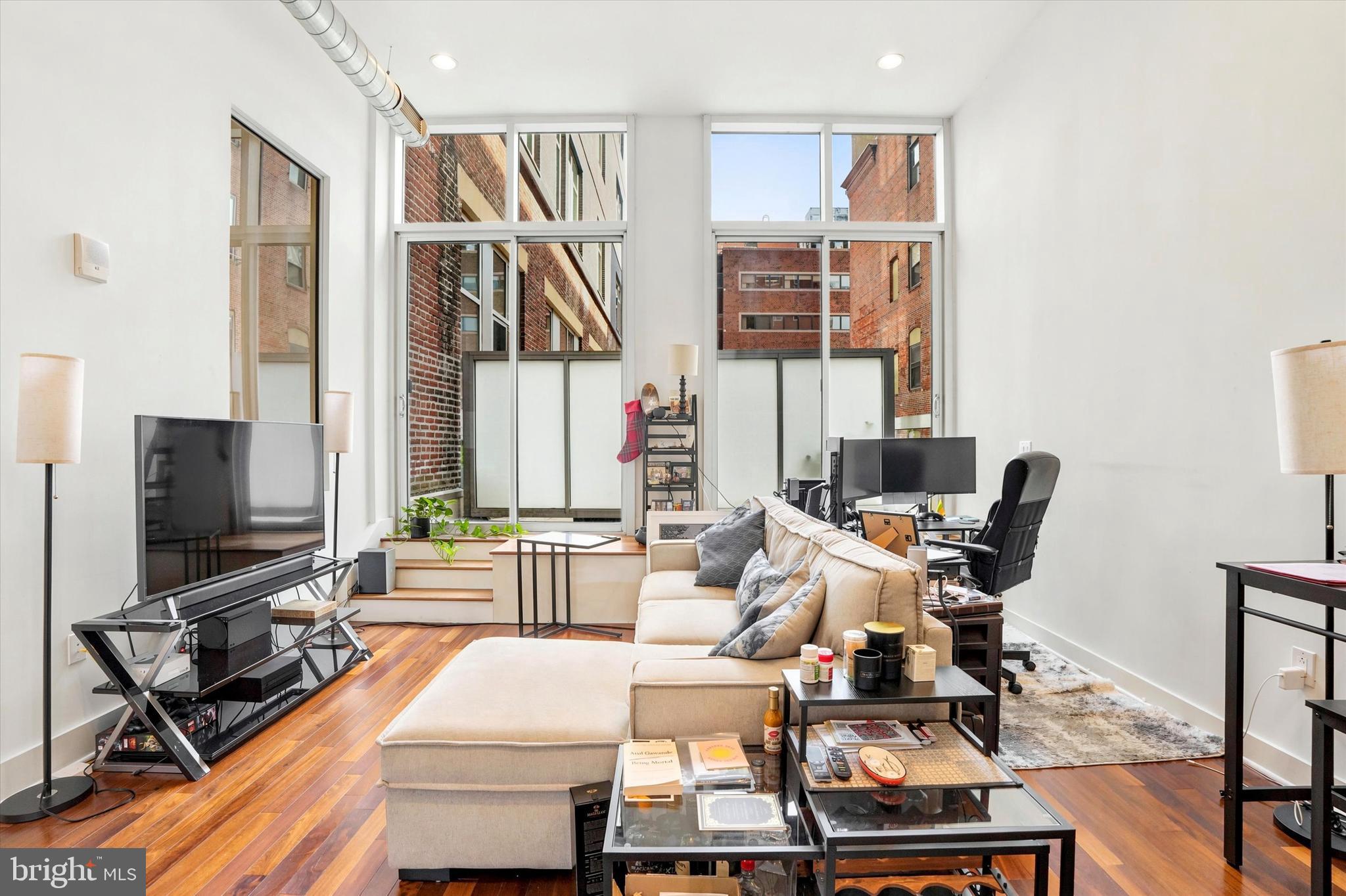 WASHINGTON SQ WEST - Residential