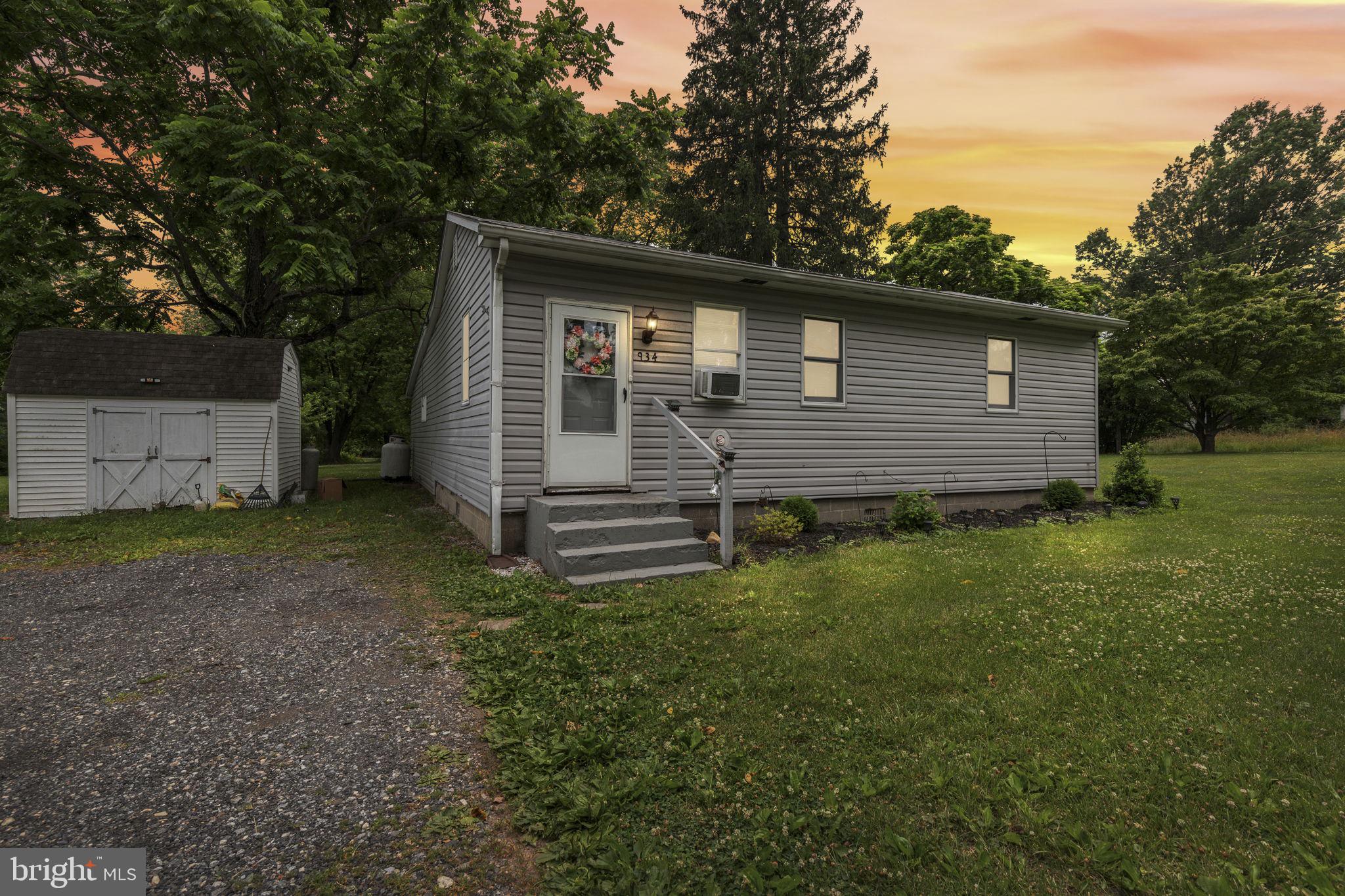 ELKTON - Residential