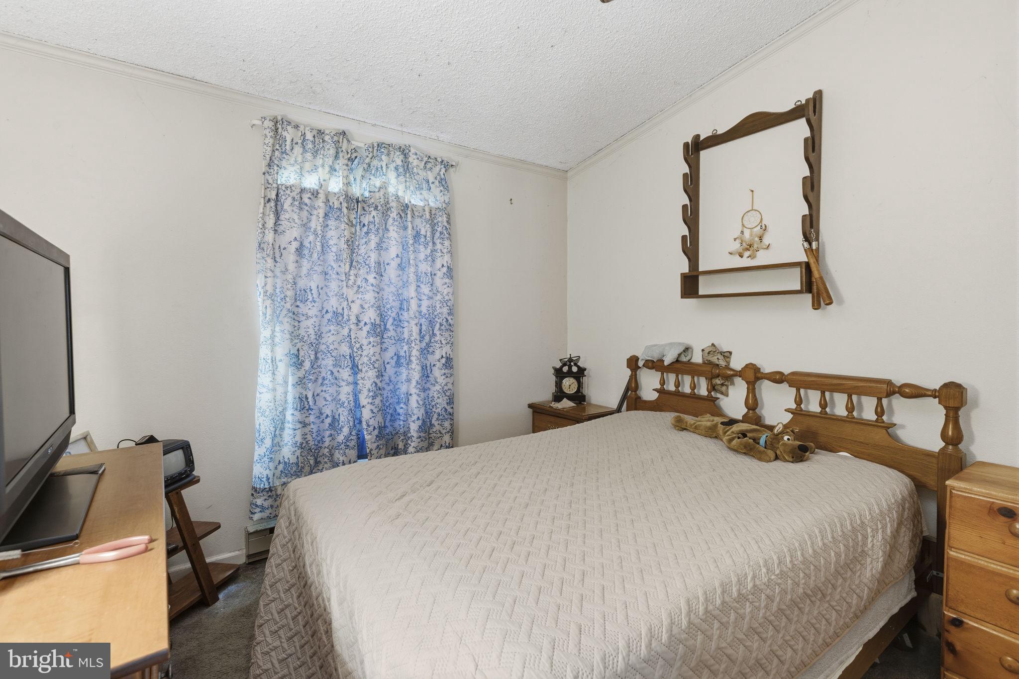 ELKTON - Residential