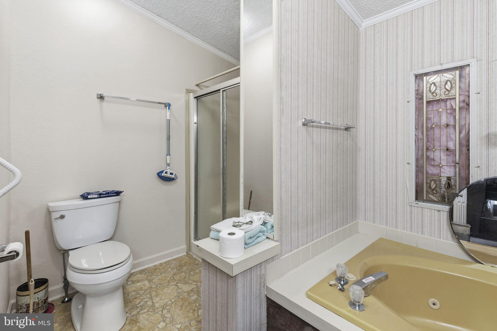 ELKTON - Residential