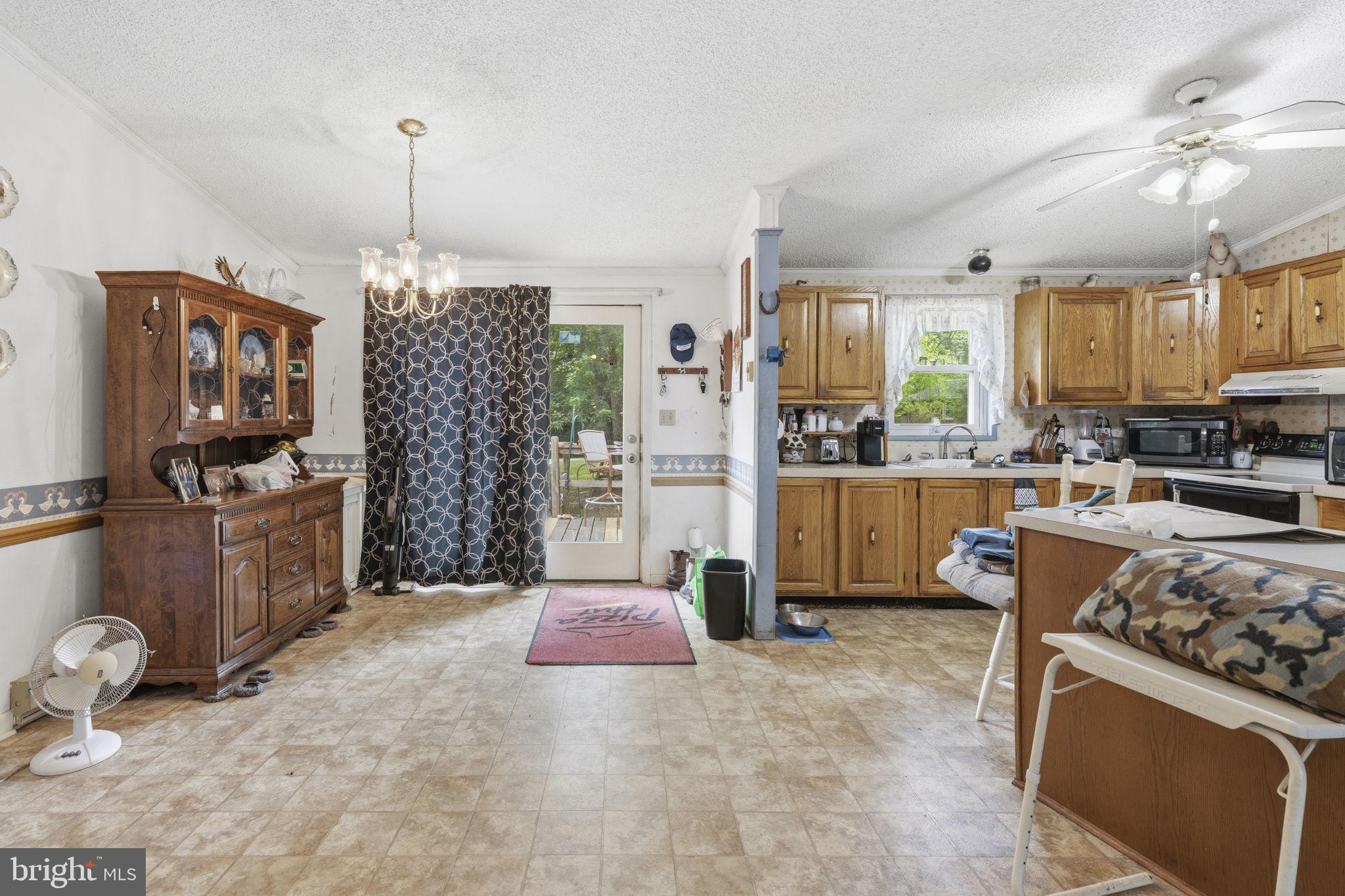 ELKTON - Residential