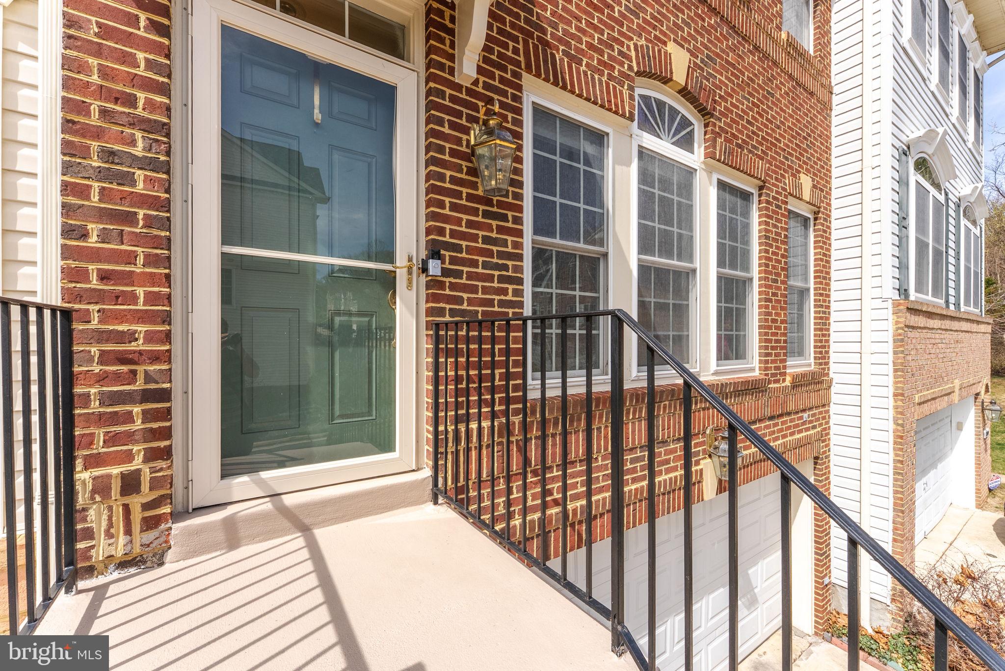HOLLY ACRES - Residential Lease