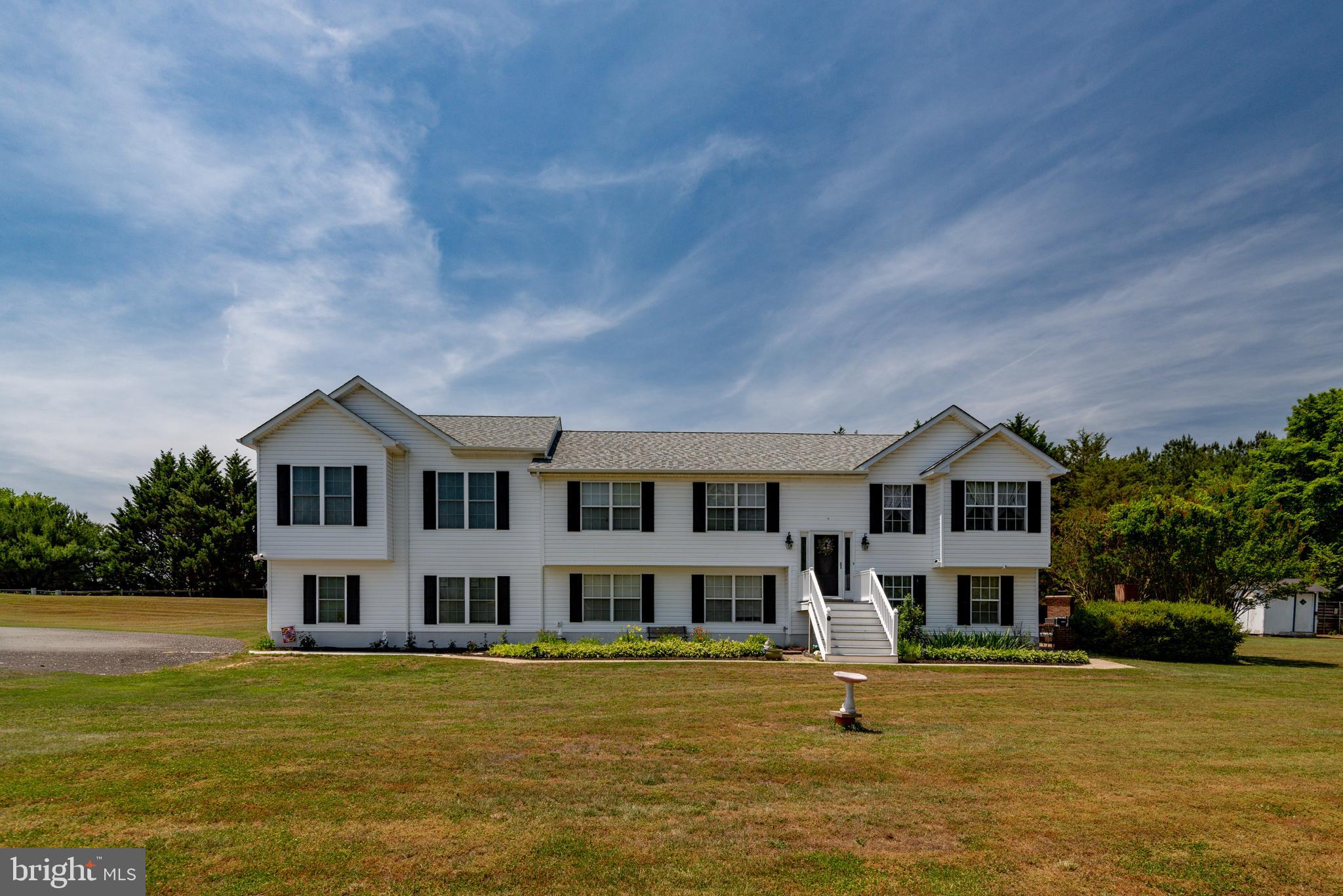 OLD VILLAGE TOWN CENTER - Residential