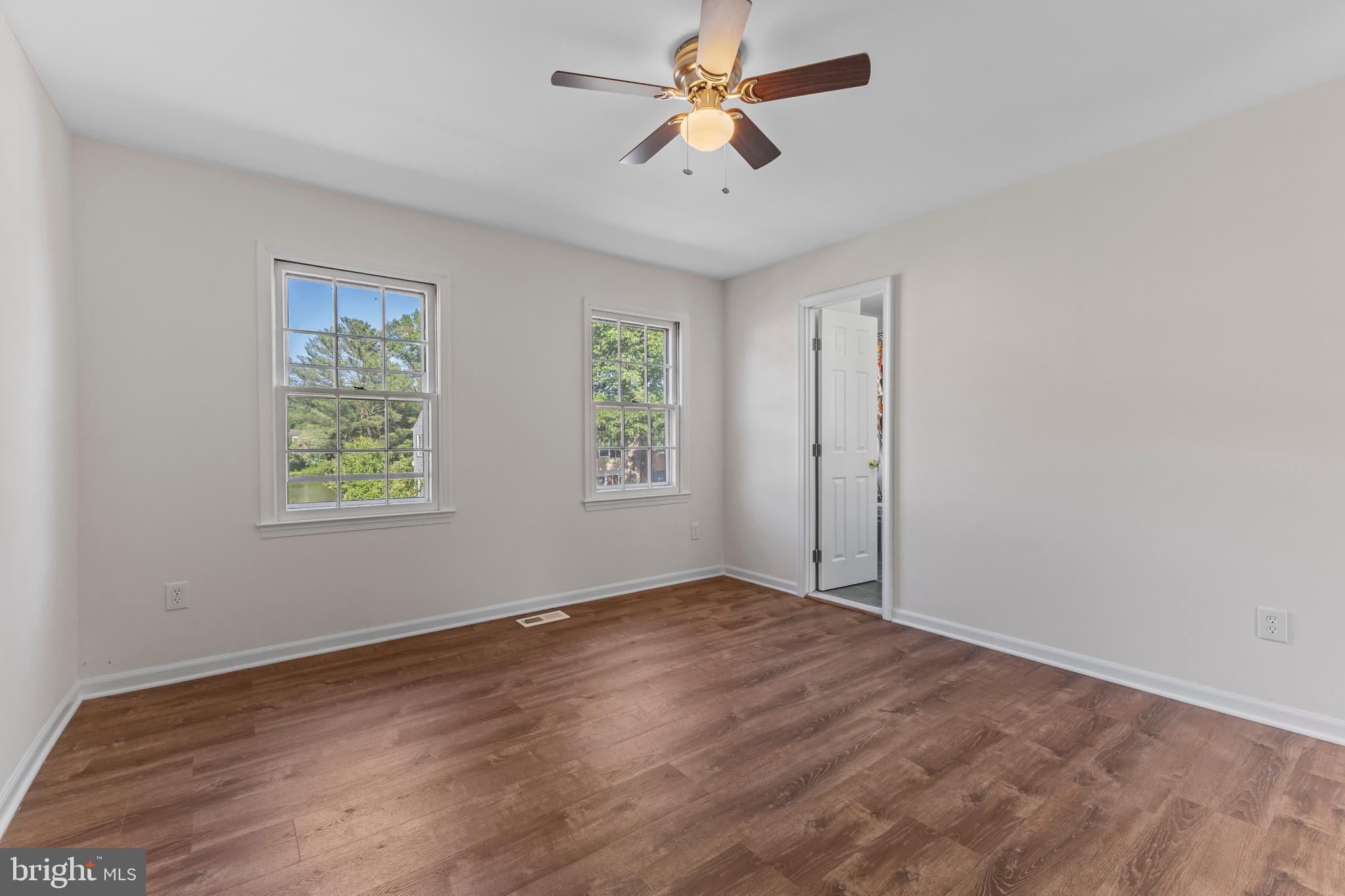 LAKE BRADDOCK - Residential