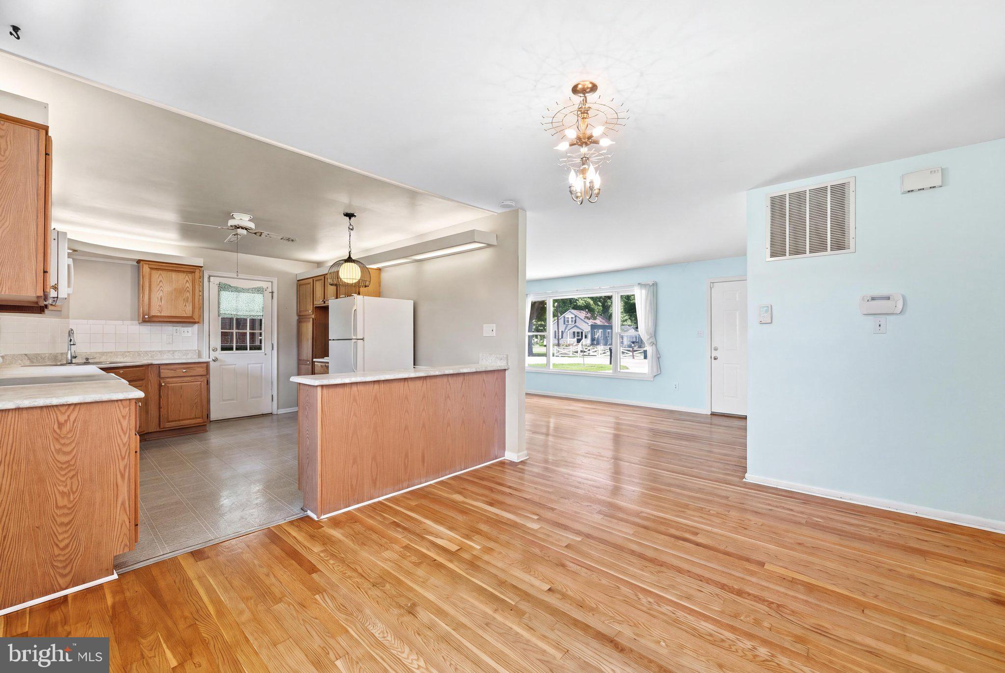 CALVERTON - Residential