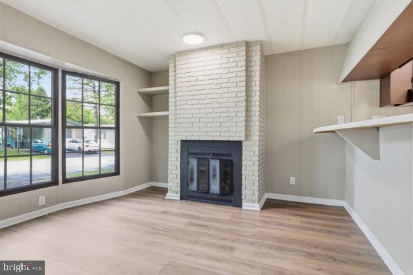 COUNTRY MANOR WEST - Residential