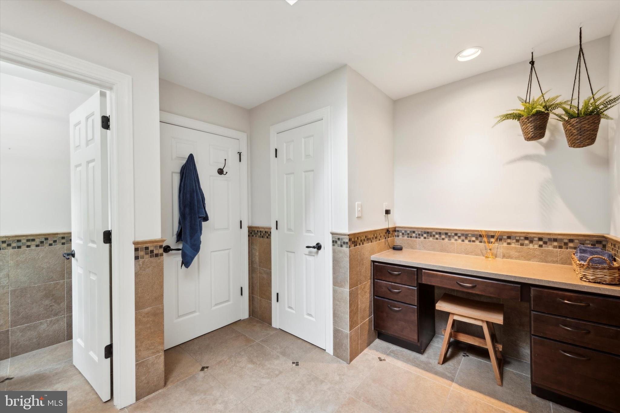 WEST CHESTER - Residential