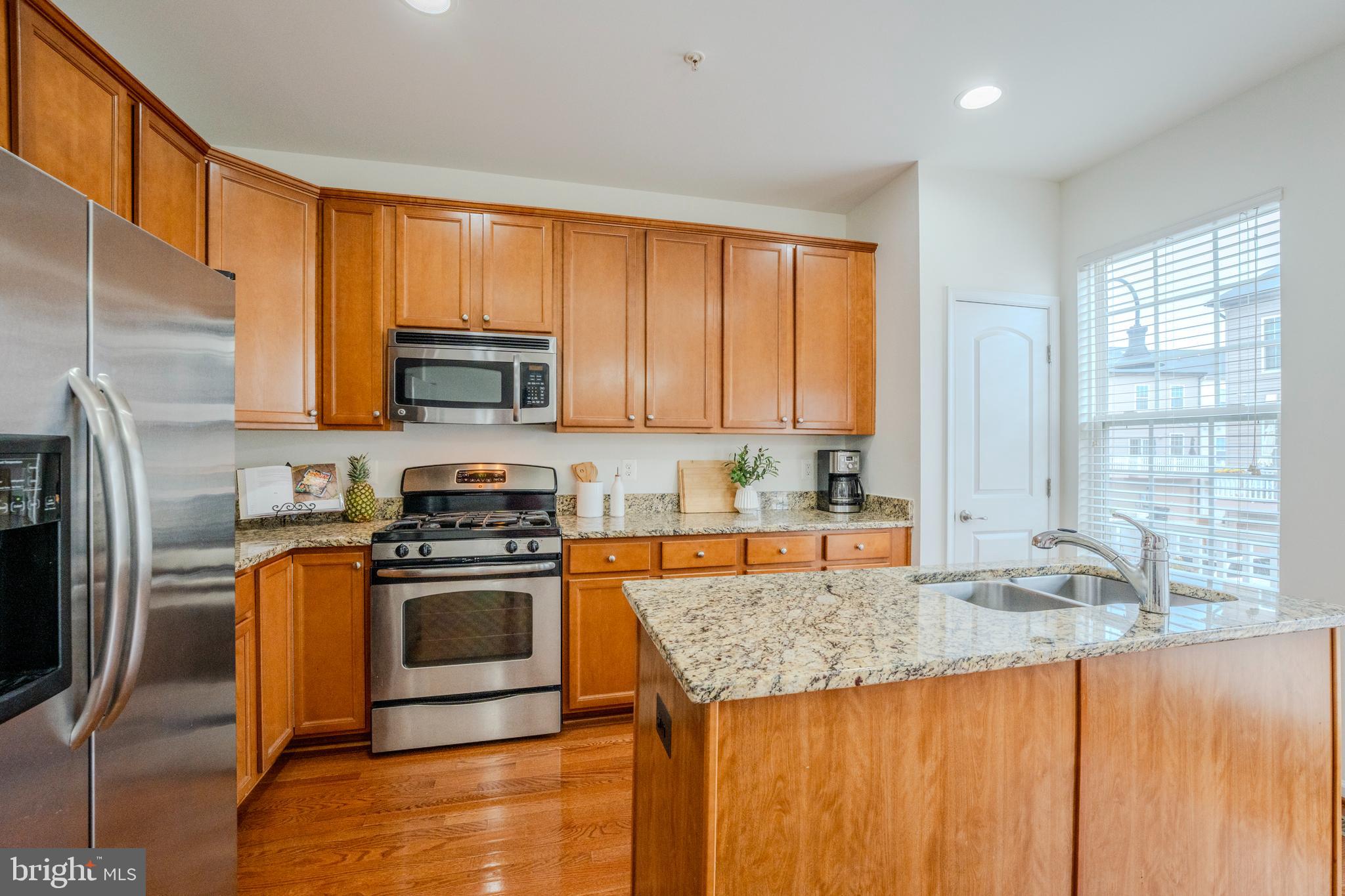 PARKSIDE AT MARKET CENTER - Residential