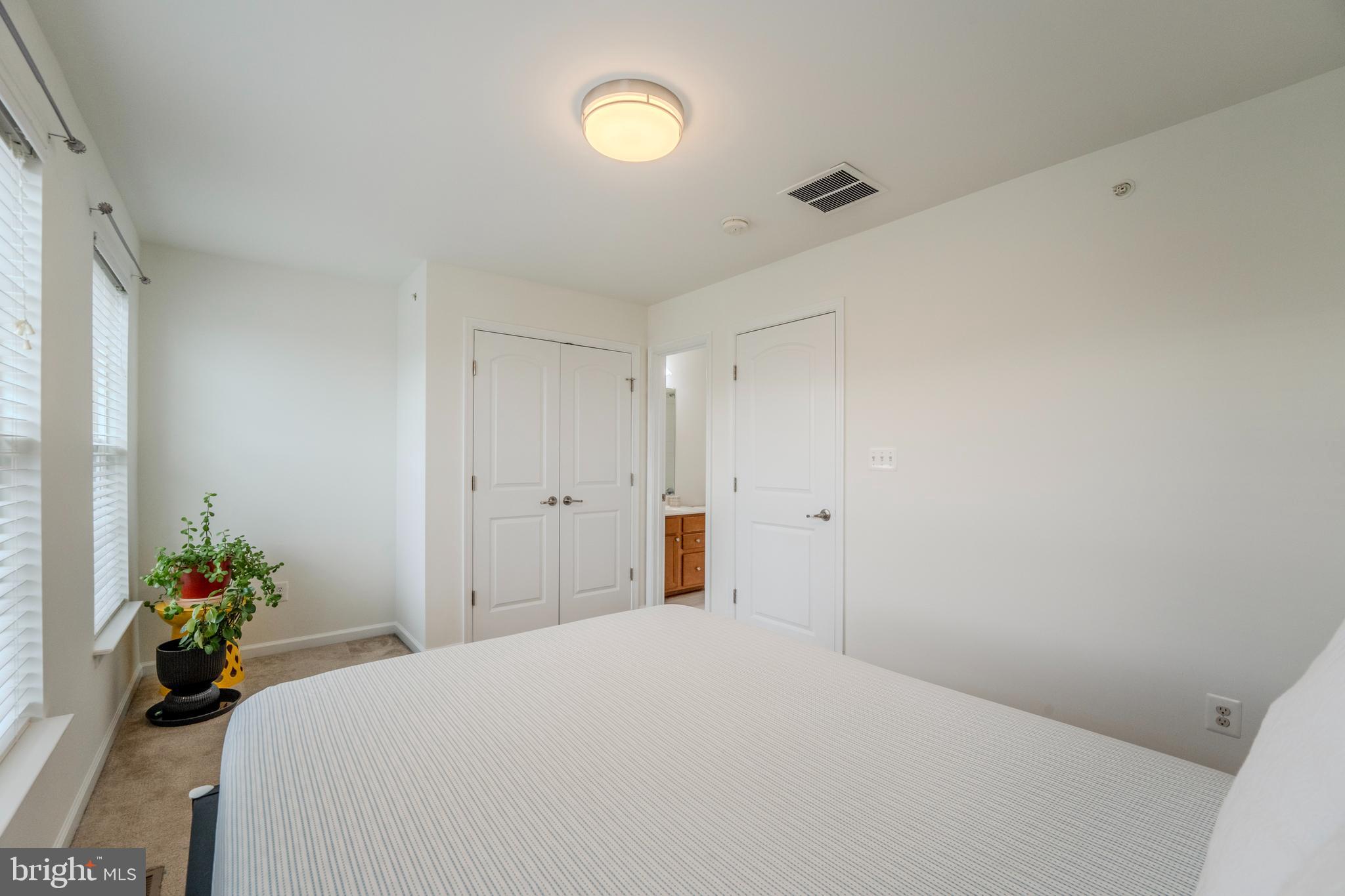 PARKSIDE AT MARKET CENTER - Residential