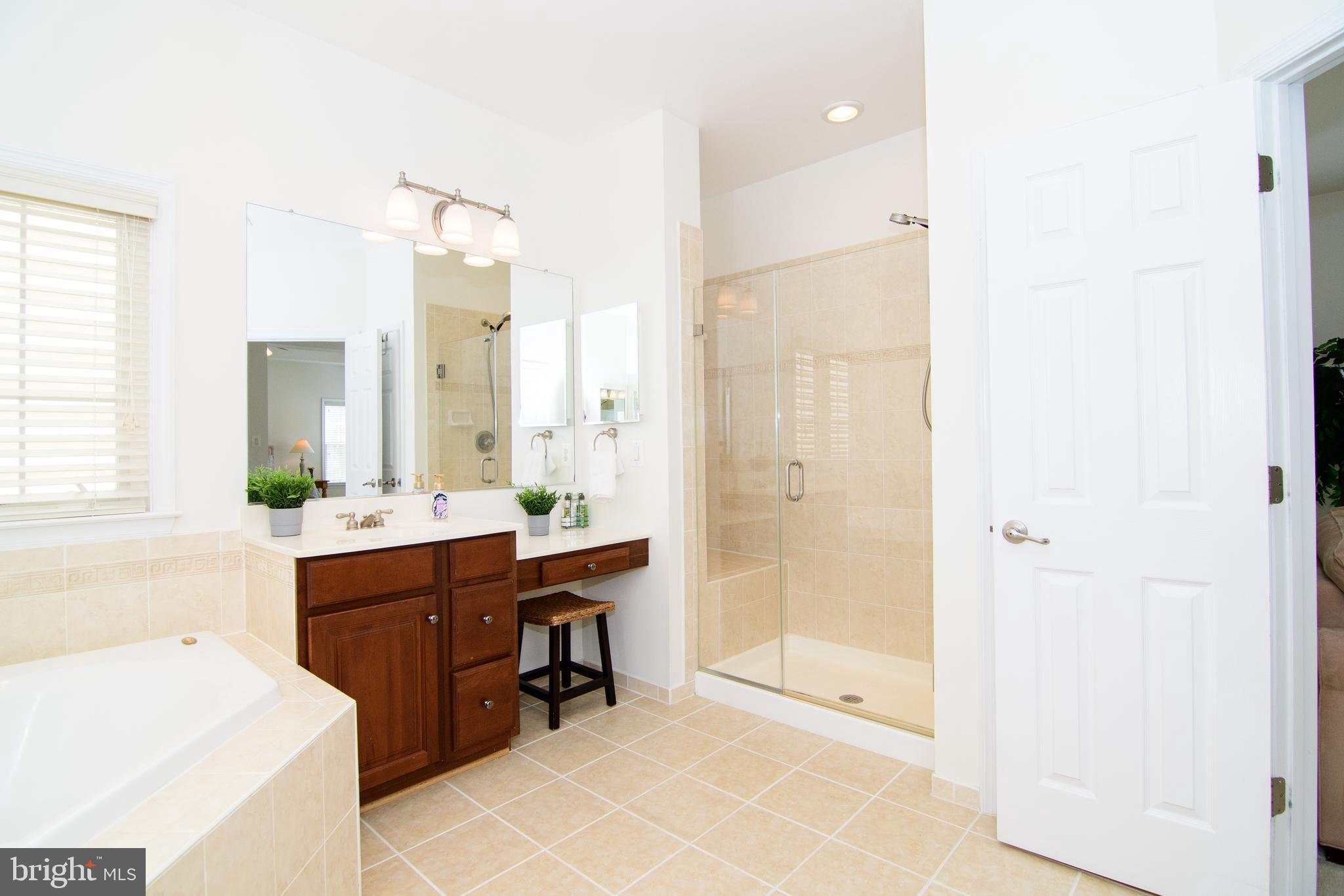 GREAT OAK - Residential