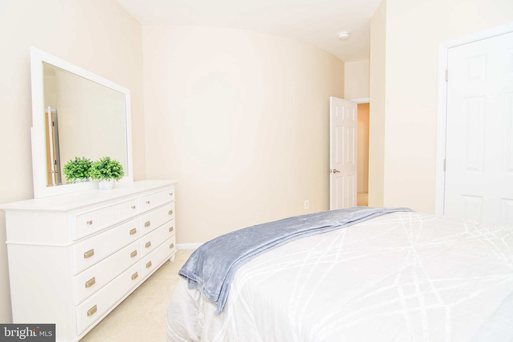 GREAT OAK - Residential