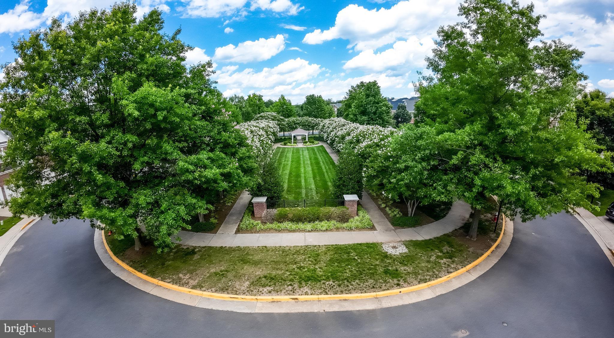GREAT OAK - Residential