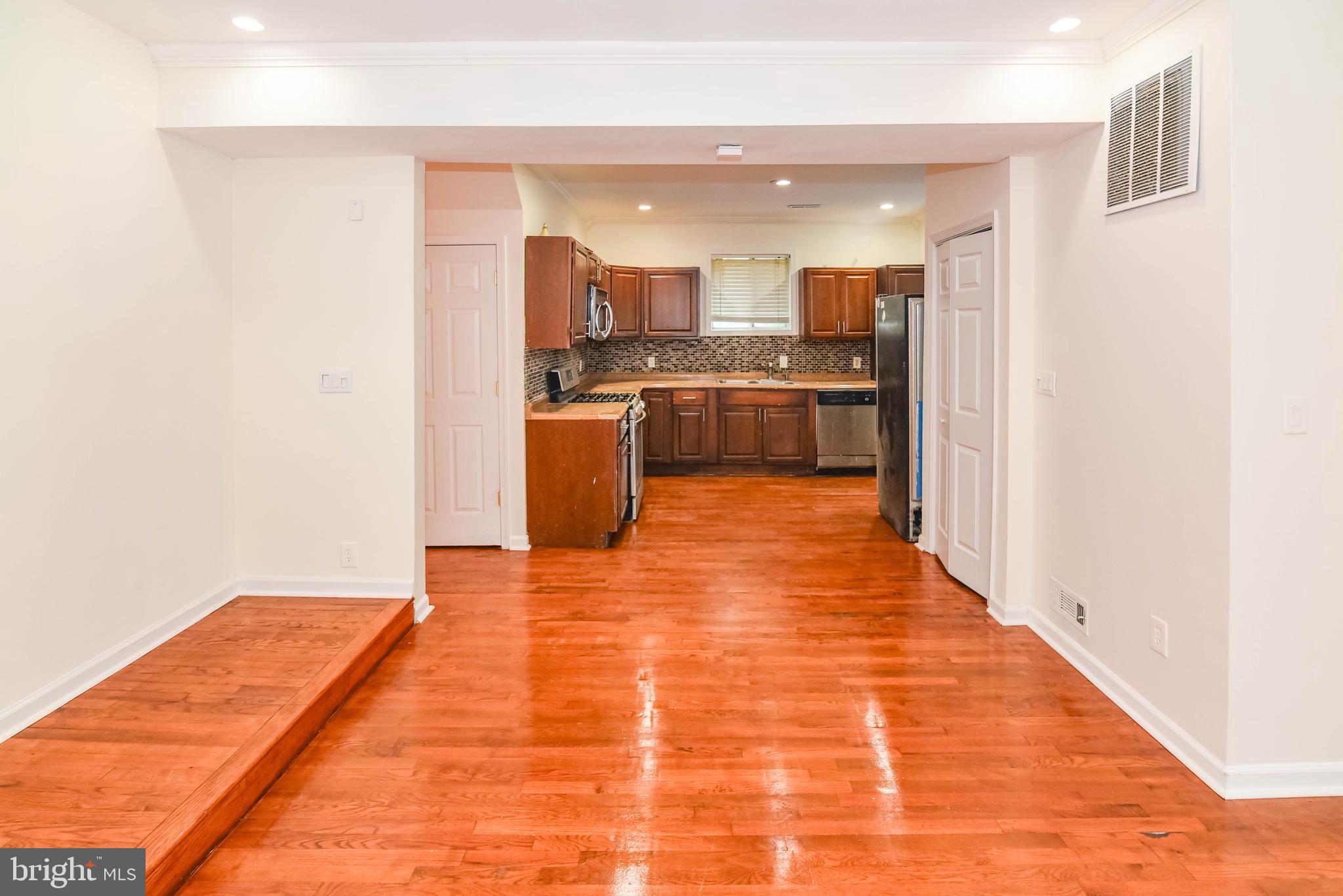 GWYNN OAK - Residential
