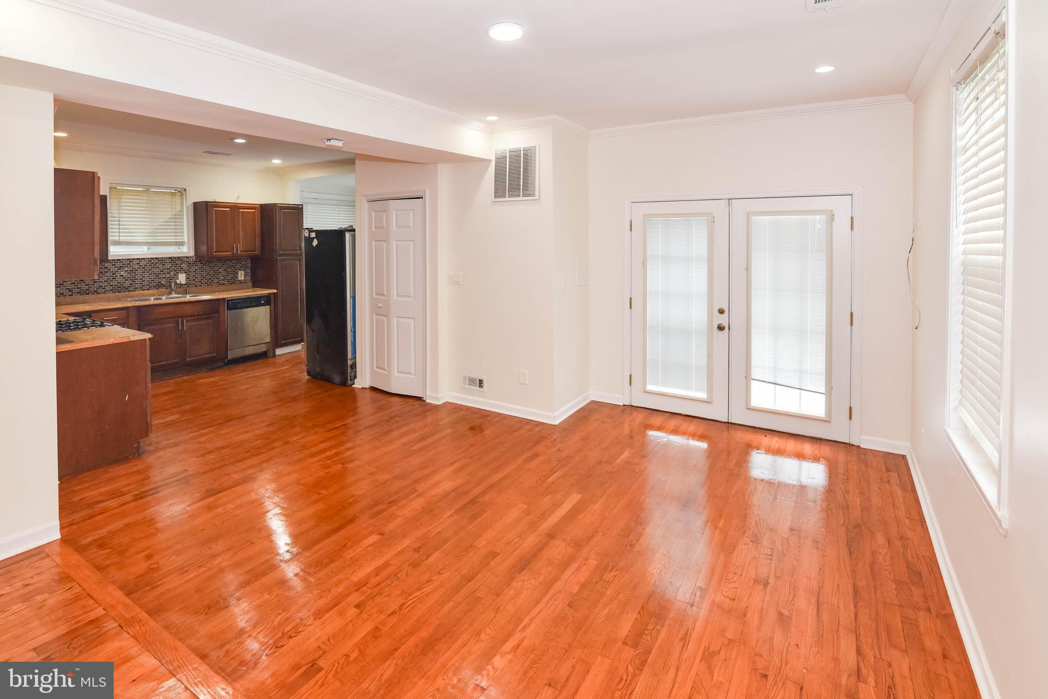 GWYNN OAK - Residential