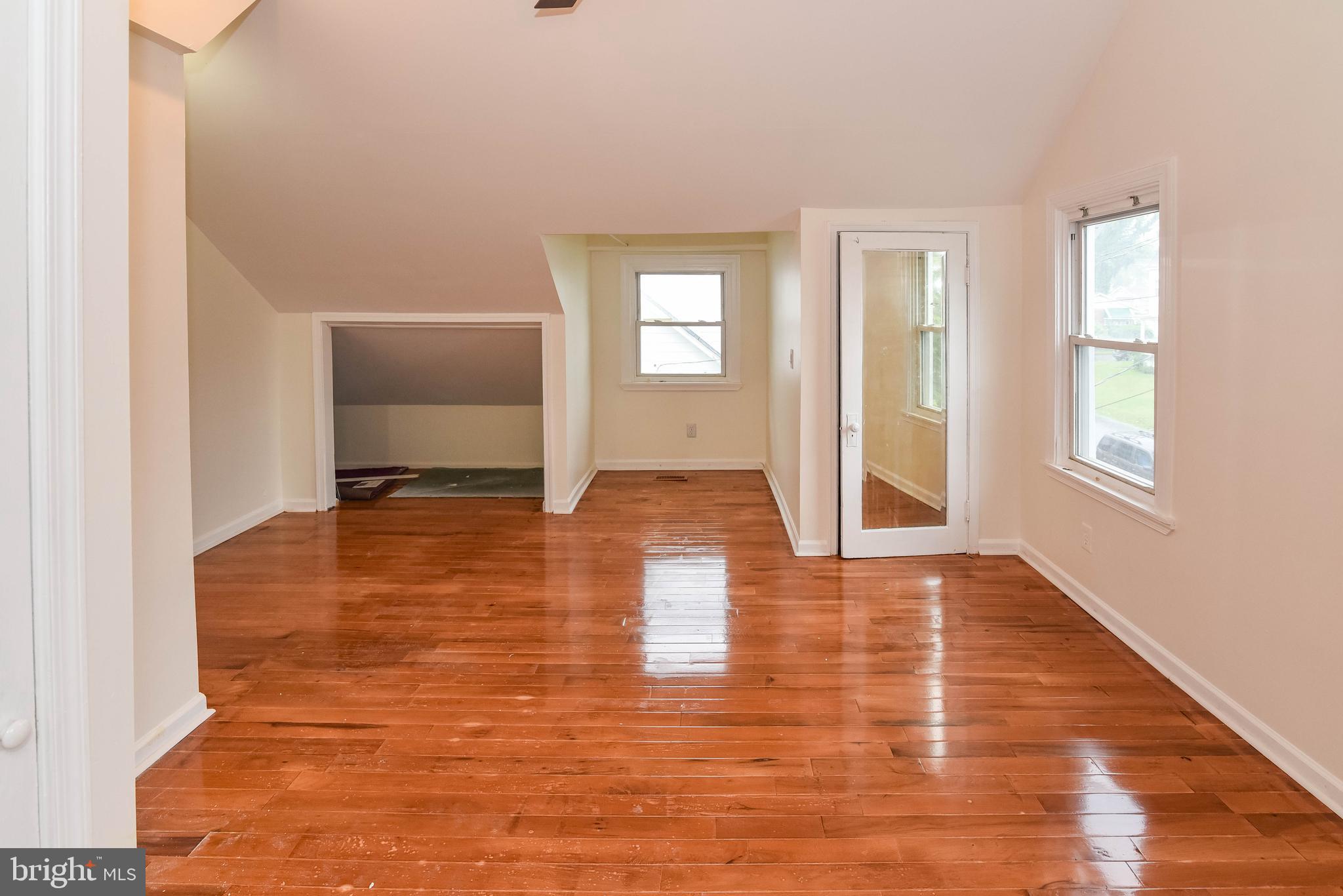 GWYNN OAK - Residential