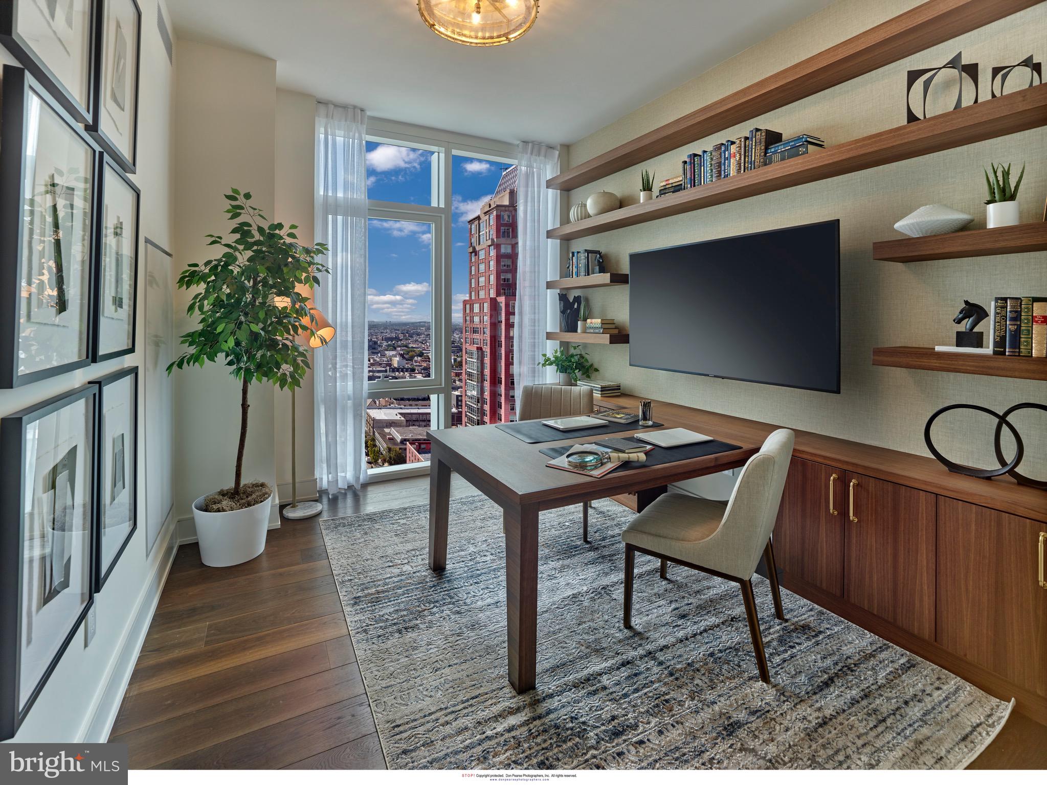AVENUE OF THE ARTS - Residential