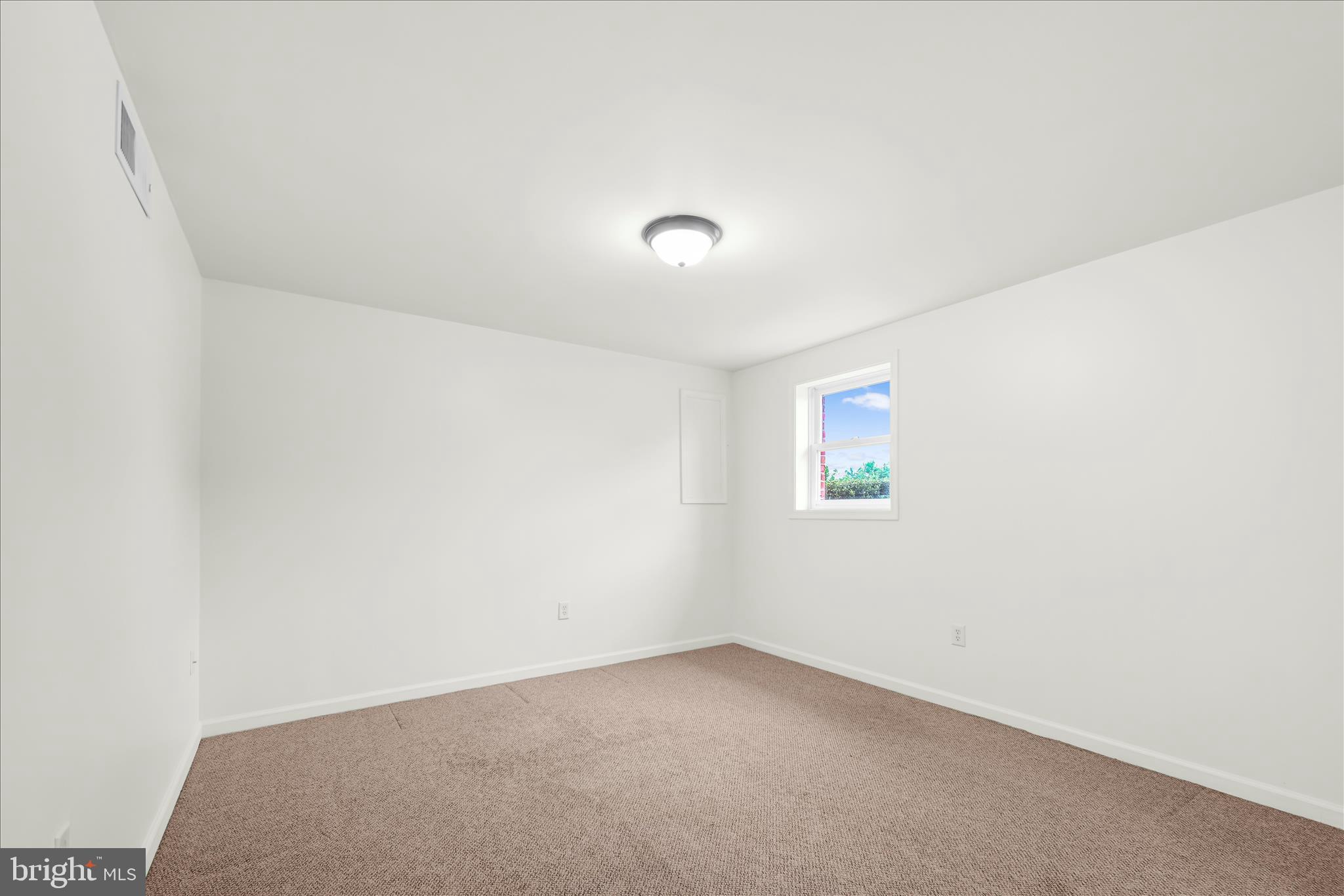 FOXCHASE - Residential