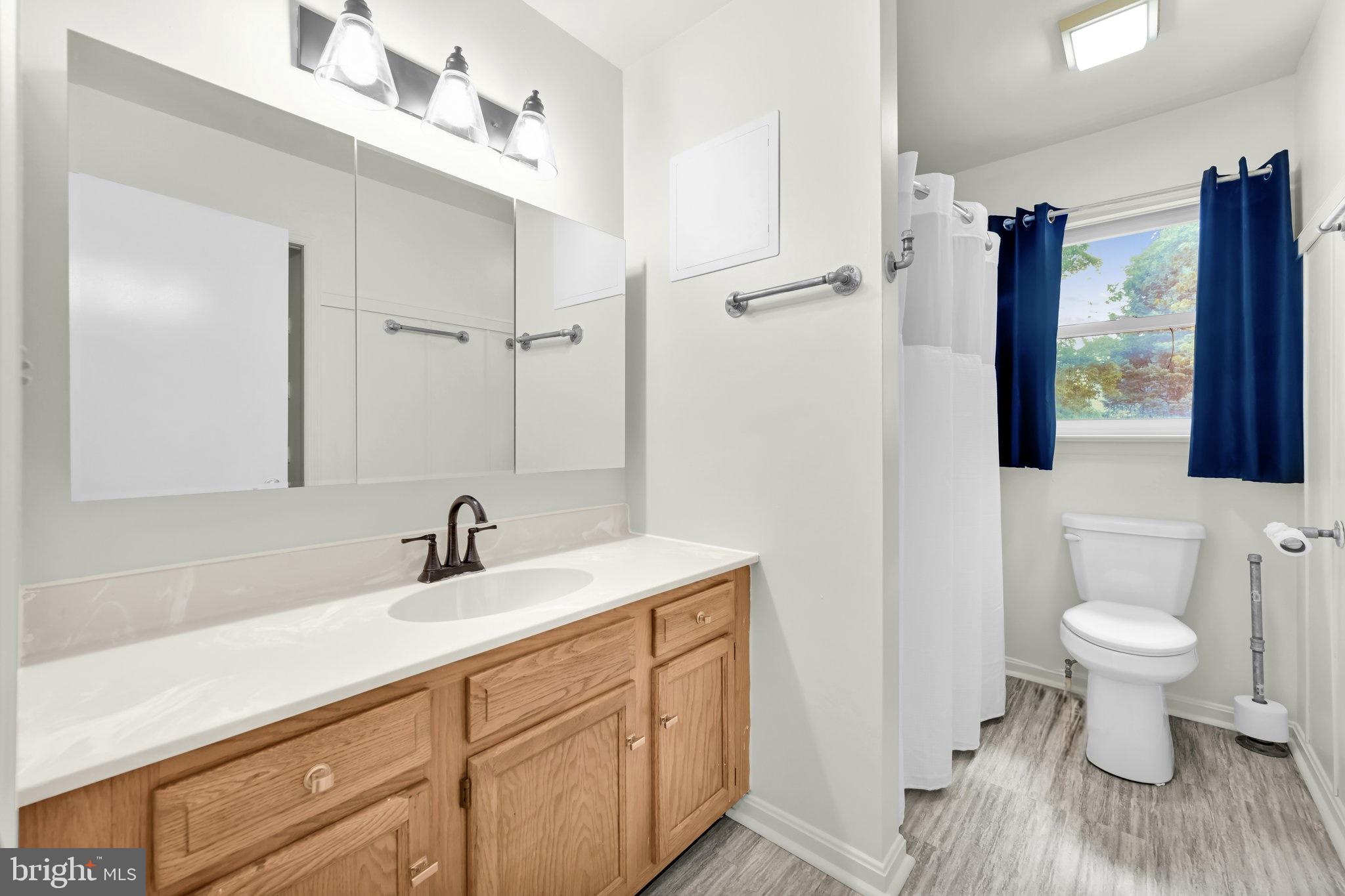 FOXCHASE - Residential