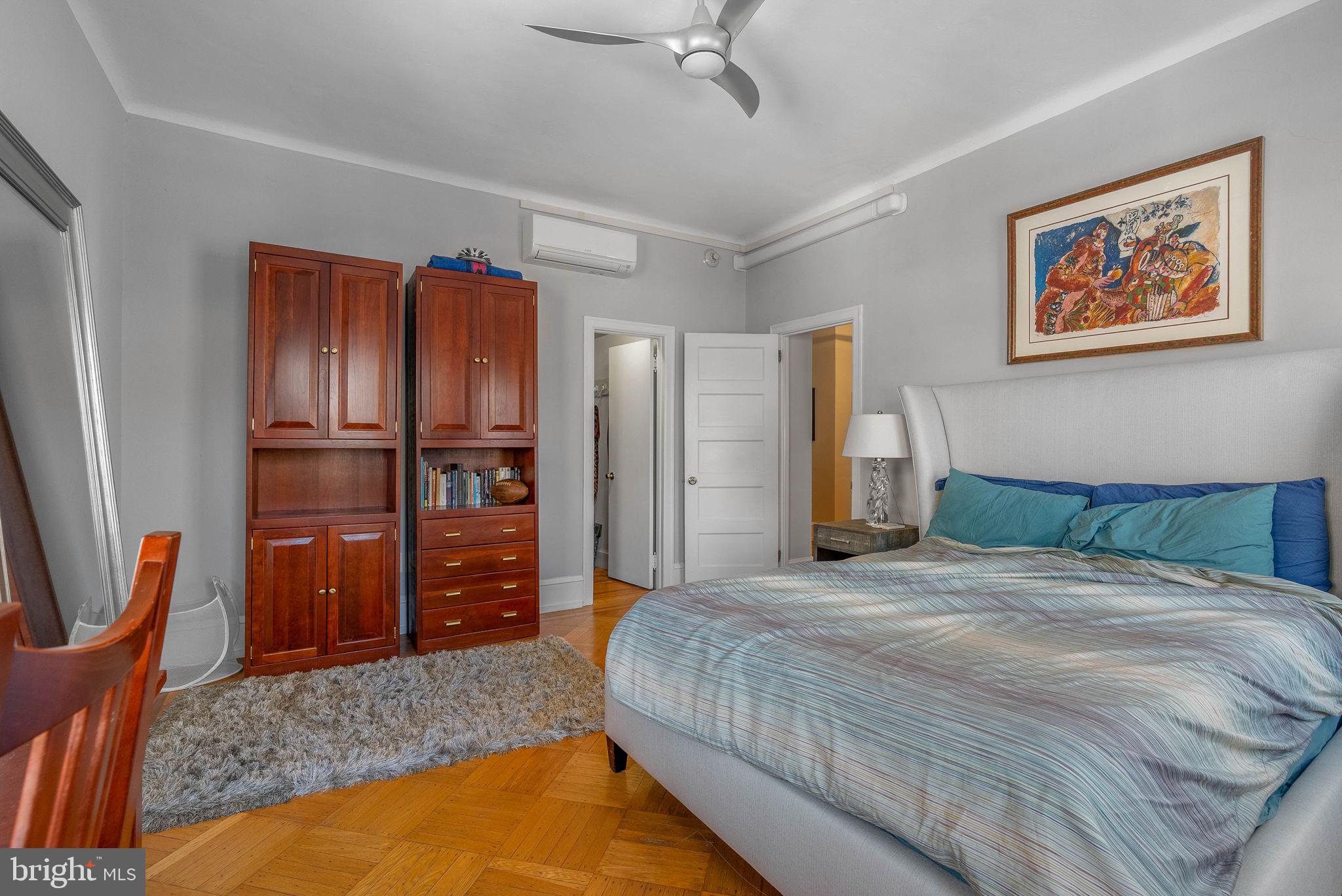 WASHINGTON SQ WEST - Residential