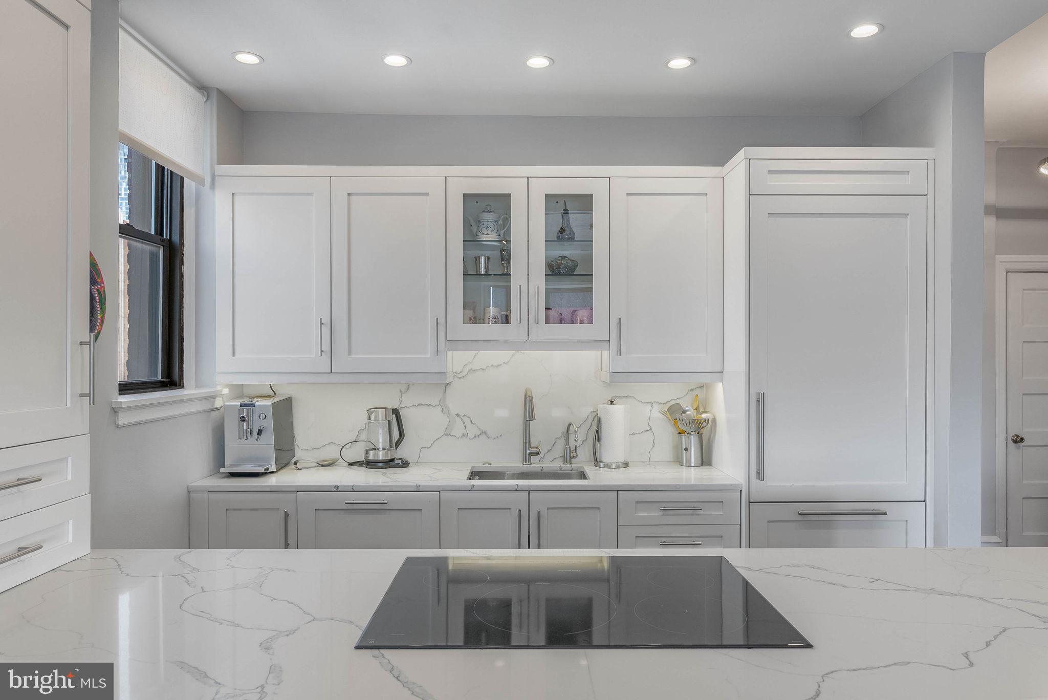 WASHINGTON SQ WEST - Residential