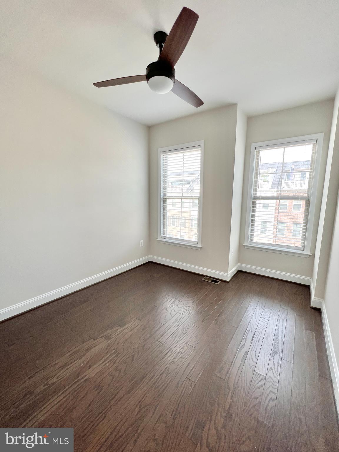 POTOMAC SHORES - Residential