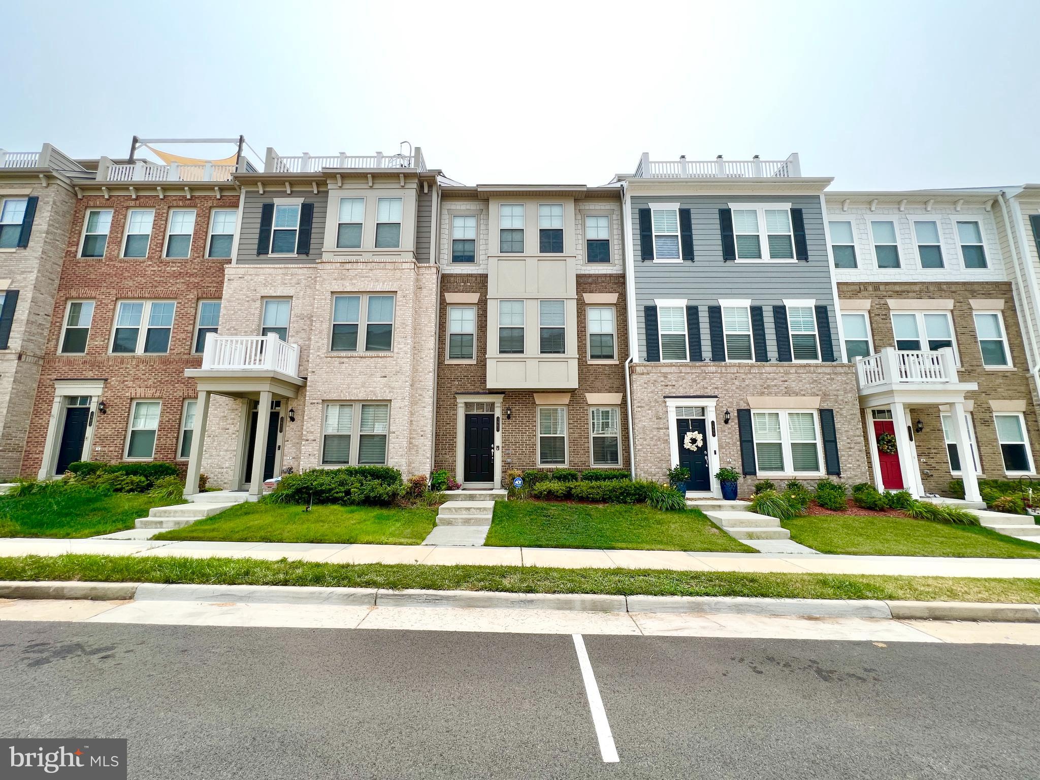 POTOMAC SHORES - Residential