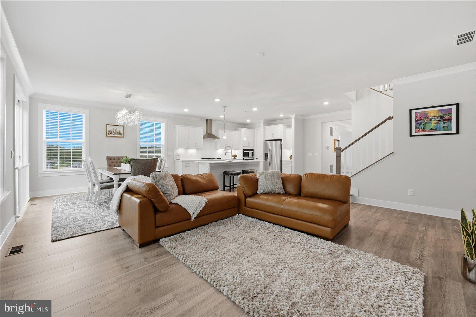WOODED RUN ESTATES - Residential