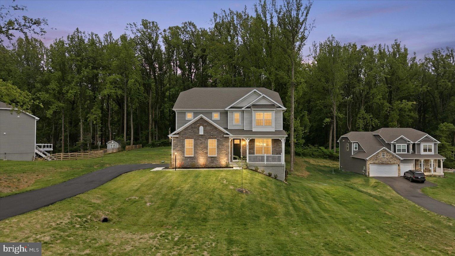 WOODED RUN ESTATES - Residential