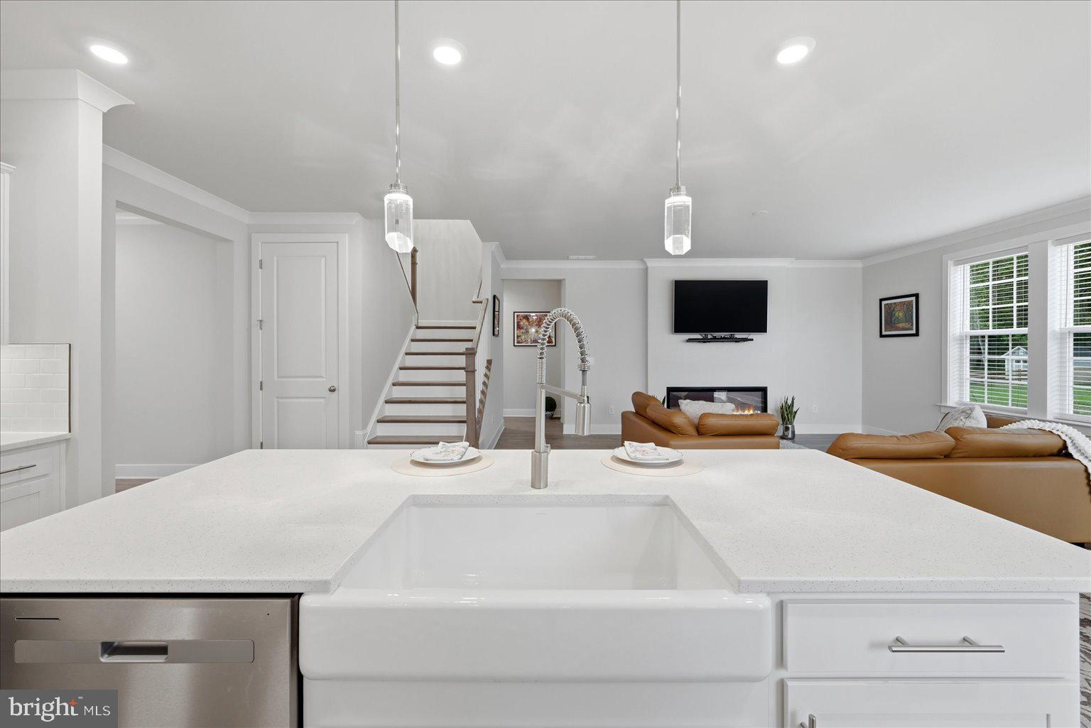 WOODED RUN ESTATES - Residential
