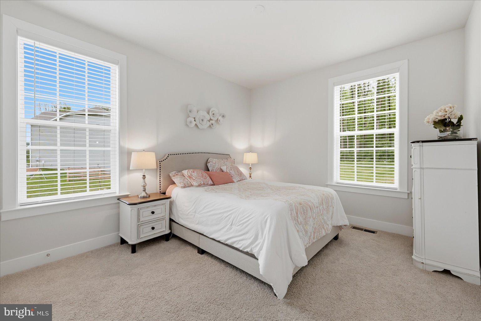 WOODED RUN ESTATES - Residential